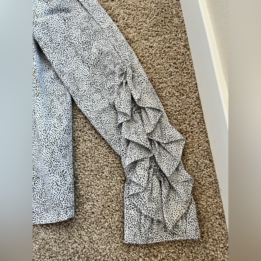 Patterned Blouse - Picture 5 of 7